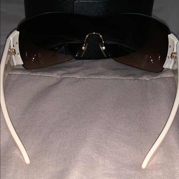Prada Sunglasses - Picture 4 of 4